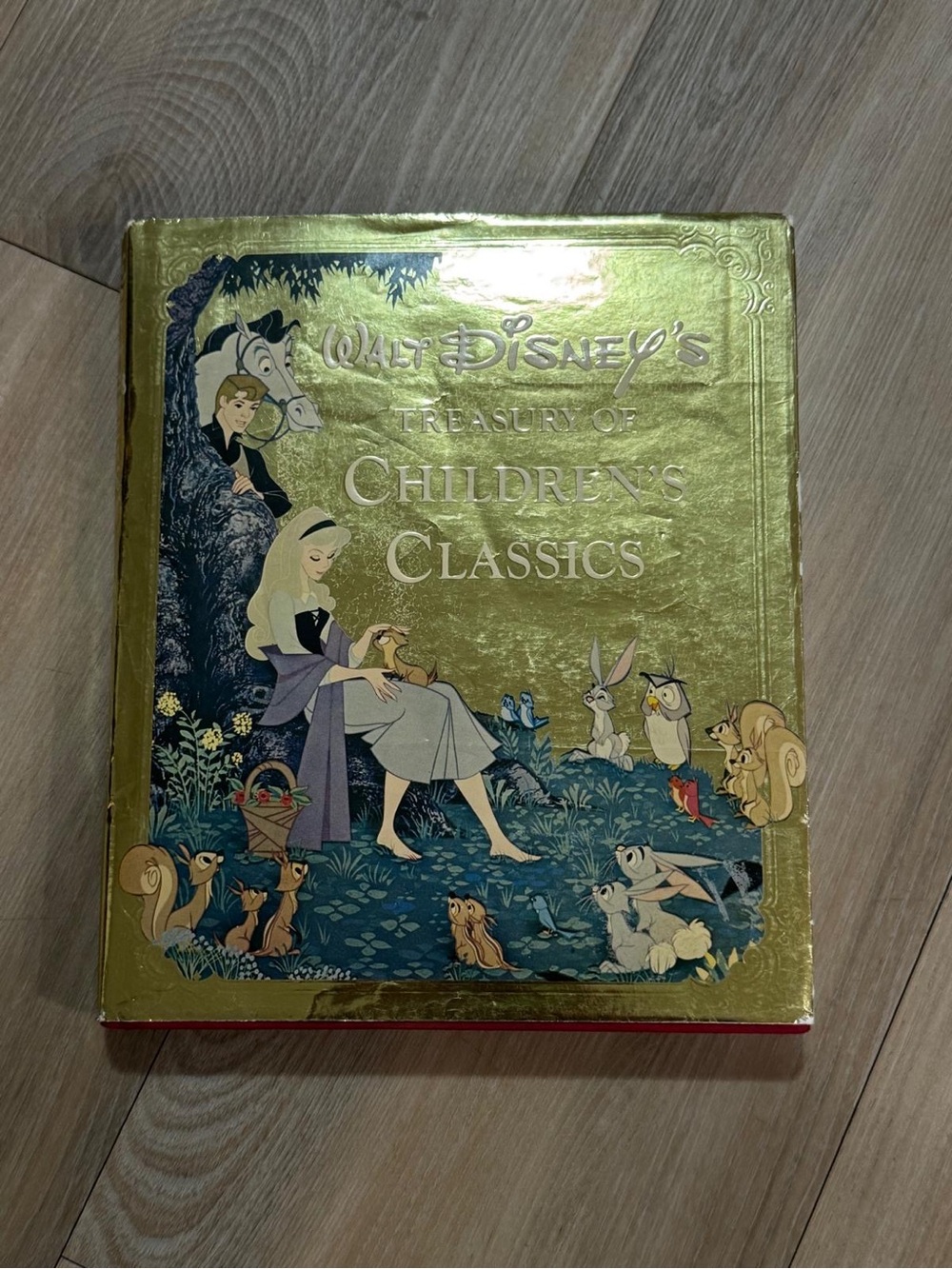 Disney Gold Cover "Treasury of Children's Classics" Illustrated Storybook